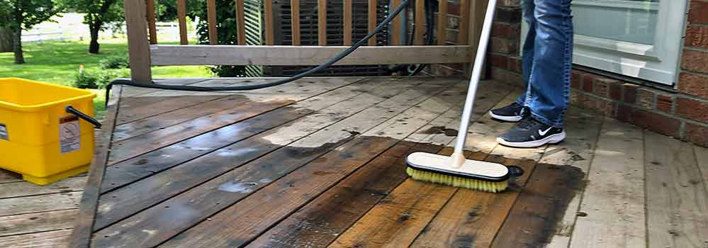 How to Clean a Deck with the TeleWash Brush Combo