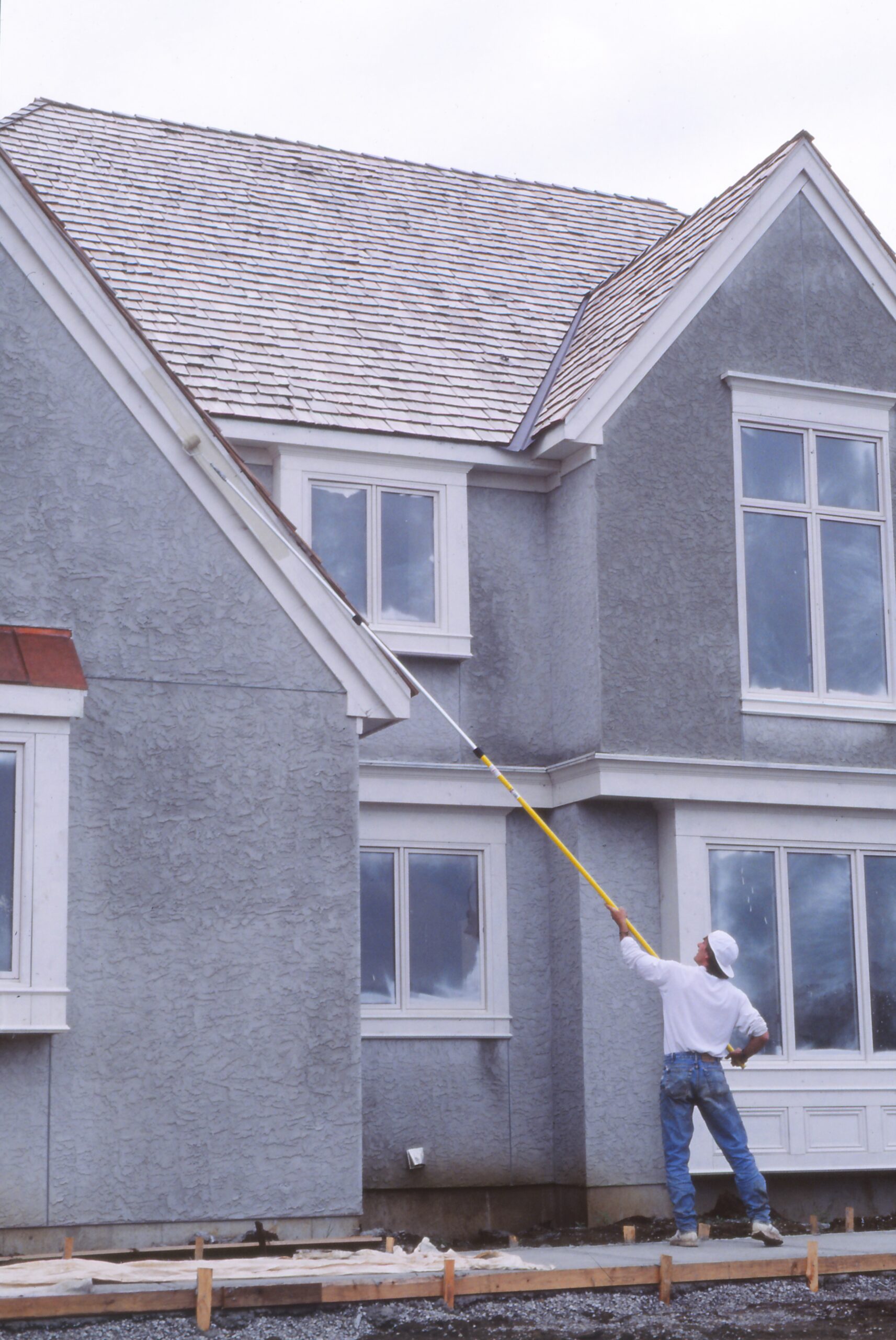 How to Use a Paint Roller Extension Pole Mr. LongArm 10 Great Tips