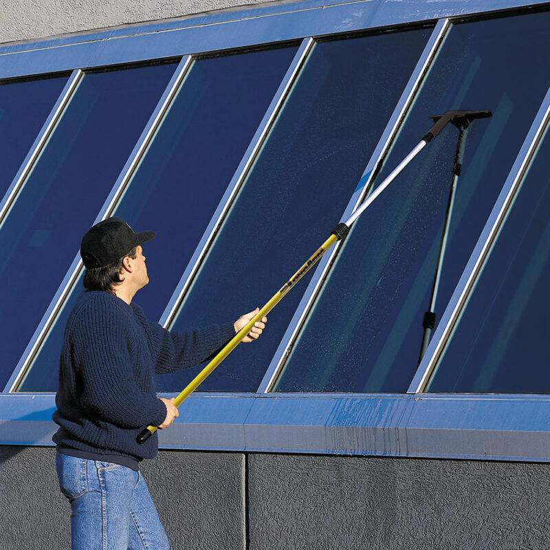 Cleaning Windows with the ProDesign Window Washing Kit